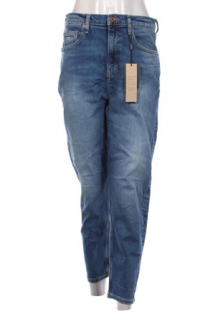 Дамски дънки Tommy Jeans, Размер S, Цвят Син, Цена 174,99 лв.