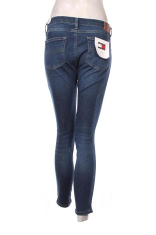 Damskie jeansy Tommy Jeans, Rozmiar M, Kolor Niebieski, Cena 372,99 zł