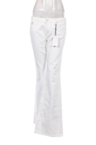 Γυναικείο Τζίν Tommy Jeans, Μέγεθος L, Χρώμα Λευκό, Τιμή 73,99 €