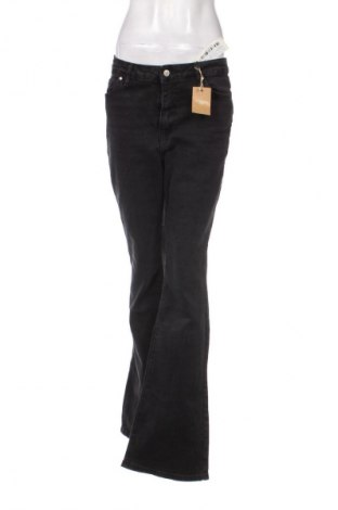 Damen Jeans Trendyol, Größe L, Farbe Schwarz, Preis 47,62 €