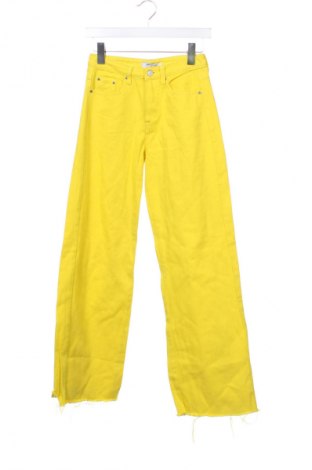 Blugi de femei Unbranded, Mărime XS, Culoare Galben, Preț 77,99 Lei