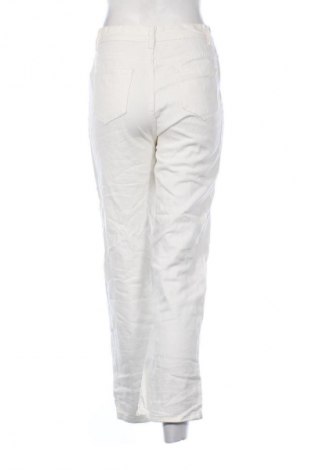 Γυναικείο Τζίν Unbranded, Μέγεθος M, Χρώμα Λευκό, Τιμή 4,99 €