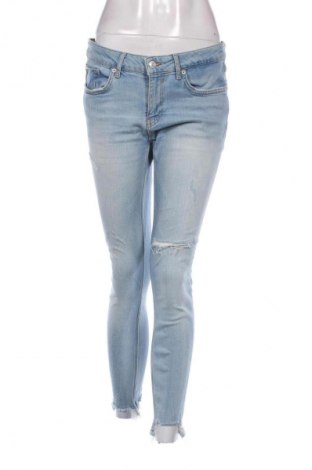 Дамски дънки Unbranded, Размер L, Цвят Син, Цена 28,88 лв.