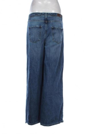 Дамски дънки United Colors Of Benetton, Размер XL, Цвят Син, Цена 41,00 лв.