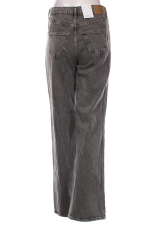 Damen Jeans Vero Moda, Größe M, Farbe Grau, Preis 51,99 €