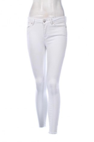 Női farmernadrág Vero Moda, Méret S, Szín Fehér, Ár 6 764 Ft