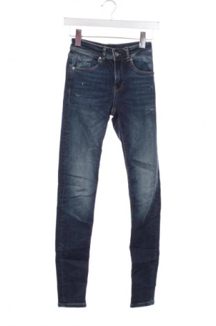 Дамски дънки Vero Moda, Размер XS, Цвят Син, Цена 22,99 лв.