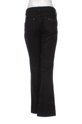 Dámske džínsy  Wrangler, Veľkosť L, Farba Čierna, Cena  44,00 €