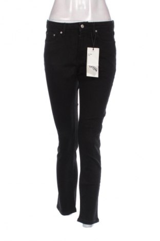 Дамски дънки Zara, Размер M, Цвят Черен, Цена 68,11 лв.