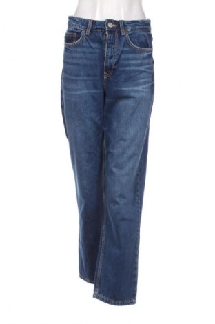 Blugi de femei Zara, Mărime M, Culoare Albastru, Preț 85,99 Lei