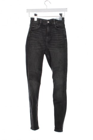 Dámske džínsy  Zara, Veľkosť XS, Farba Sivá, Cena  31,68 €