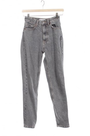 Blugi de femei Zara, Mărime XXS, Culoare Gri, Preț 71,05 Lei