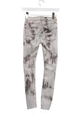 Dámské džíny  Zara, Velikost XS, Barva Vícebarevné, Cena  229,00 Kč