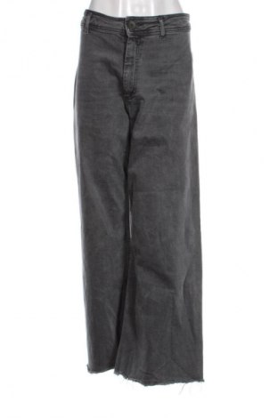 Dámské džíny  Zara, Velikost L, Barva Černá, Cena  342,00 Kč