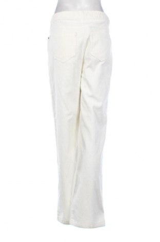 Dámske menčestráky Amisu, Veľkosť M, Farba Biela, Cena  14,83 €