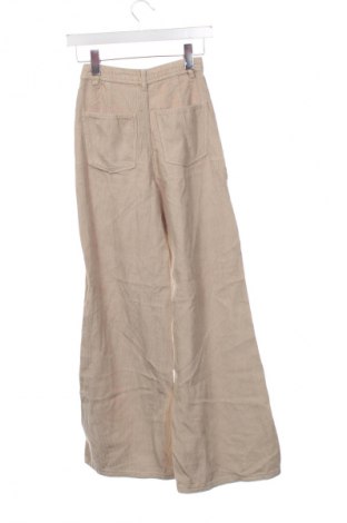 Дамски джинси Bershka, Размер XS, Цвят Бежов, Цена 29,00 лв.