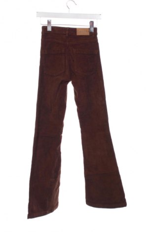 Női kordbársony nadrág Bershka, Méret XS, Szín Barna, Ár 5 800 Ft