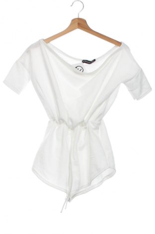 Salopetă scurtă de damă Pretty Little Thing, Mărime XS, Culoare Alb, Preț 102,89 Lei