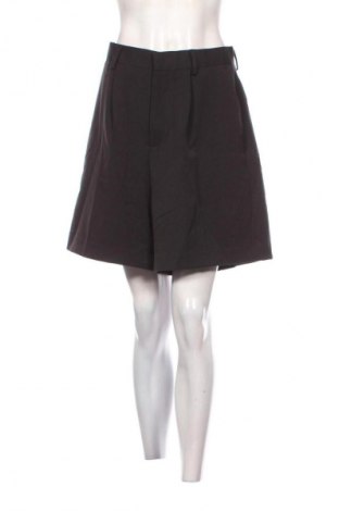 Γυναικείο κοντό παντελόνι ASOS, Μέγεθος L, Χρώμα Μαύρο, Τιμή 17,38 €