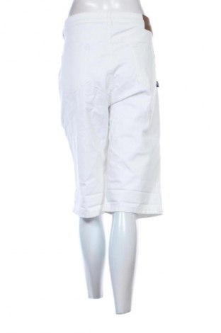 Damen Shorts Arizona, Größe XXL, Farbe Weiß, Preis 20,99 €