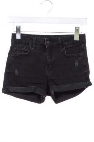 Pantaloni scurți de femei Bershka, Mărime XS, Culoare Gri, Preț 50,00 Lei