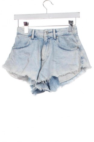 Γυναικείο κοντό παντελόνι Bershka, Μέγεθος XS, Χρώμα Μπλέ, Τιμή 11,76 €