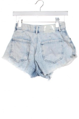Γυναικείο κοντό παντελόνι Bershka, Μέγεθος XS, Χρώμα Μπλέ, Τιμή 11,76 €
