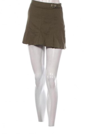 Dámske kraťasy  Bershka, Veľkosť S, Farba Zelená, Cena  7,95 €