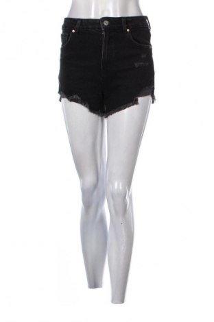 Dámske kraťasy  Bershka, Veľkosť S, Farba Čierna, Cena  8,95 €