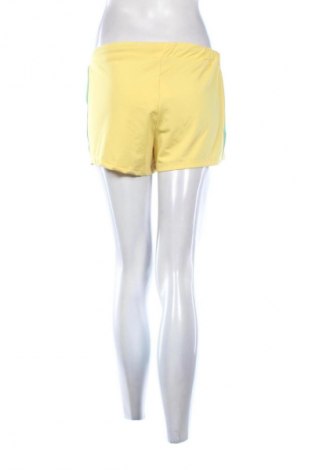 Damen Shorts Clockhouse, Größe M, Farbe Gelb, Preis € 7,99