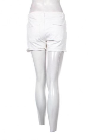 Pantaloni scurți de femei Esmara, Mărime M, Culoare Alb, Preț 50,00 Lei
