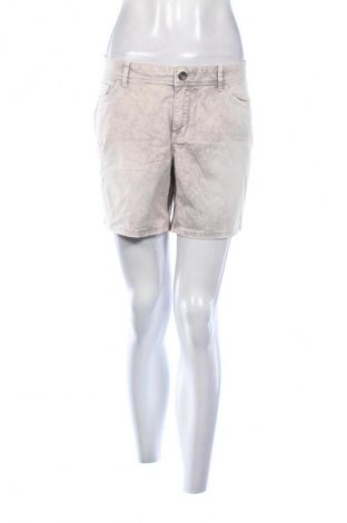 Damen Shorts Esprit, Größe XL, Farbe Mehrfarbig, Preis 17,39 €