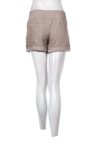 Dámske kraťasy  Guess, Veľkosť L, Farba Béžová, Cena  34,71 €