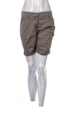 Pantaloni scurți de femei H&M, Mărime S, Culoare Verde, Preț 61,12 Lei
