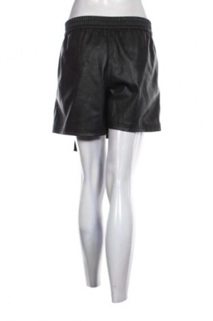 Damskie szorty H&M Divided, Rozmiar L, Kolor Czarny, Cena 20,99 zł