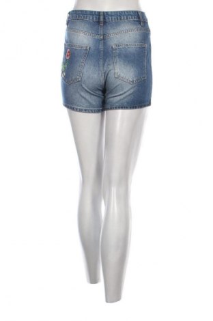 Дамски къс панталон Koton, Размер S, Цвят Многоцветен, Цена 93,00 лв.