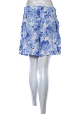 Pantaloni scurți de femei LC Waikiki, Mărime M, Culoare Multicolor, Preț 102,63 Lei