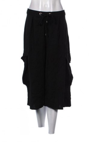 Dámské kraťasy  Mango, Velikost L, Barva Černá, Cena  255,00 Kč