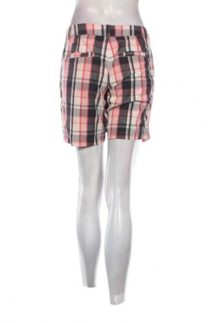 Női rövidnadrág Nike, Méret M, Szín Sokszínű, Ár 7 829 Ft