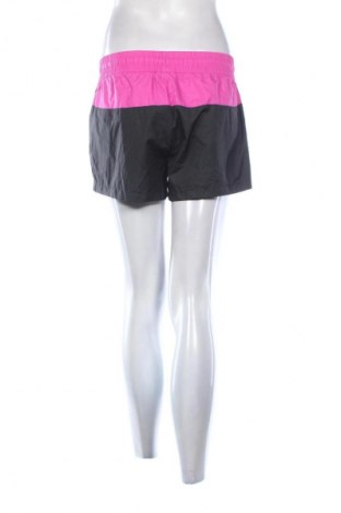 Damen Shorts Nike, Größe S, Farbe Mehrfarbig, Preis € 39,39