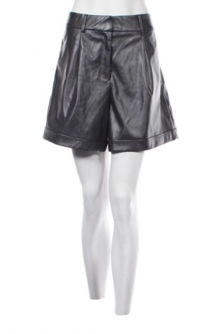 Дамски къс панталон ONLY, Размер L, Цвят Сив, Цена 14,99 лв.