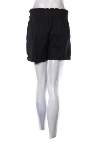 Γυναικείο κοντό παντελόνι ONLY, Μέγεθος M, Χρώμα Μαύρο, Τιμή 8,99 €