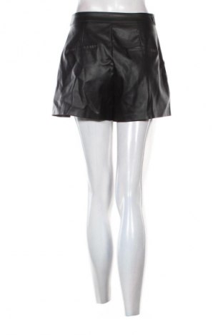Női rövidnadrág ONLY, Méret S, Szín Fekete, Ár 10 557 Ft