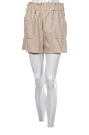 Дамски къс панталон Primark, Размер L, Цвят Бежов, Цена 6,99 лв.