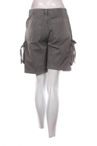 Női rövidnadrág Pull&Bear, Méret XS, Szín Szürke, Ár 3 800 Ft