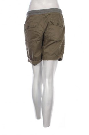 Dámske kraťasy  Pull&Bear, Veľkosť M, Farba Zelená, Cena  9,72 €