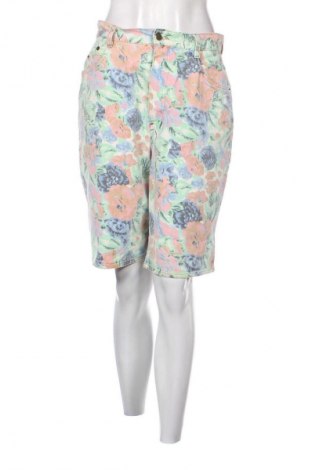 Damen Shorts Rosner, Größe M, Farbe Mehrfarbig, Preis € 25,00