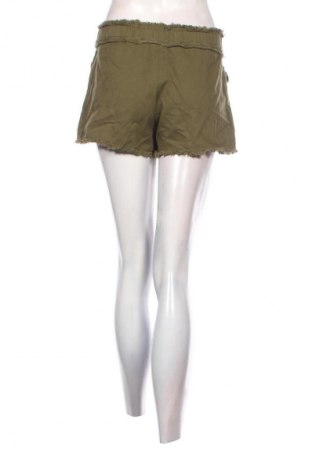 Pantaloni scurți de femei SHEIN, Mărime L, Culoare Verde, Preț 51,45 Lei
