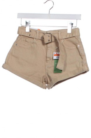 Pantaloni scurți de femei Sinsay, Mărime XS, Culoare Bej, Preț 82,00 Lei