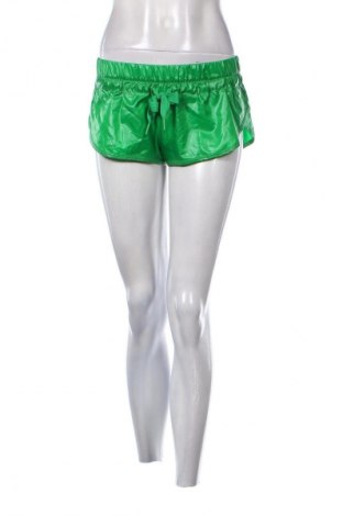 Дамски къс панталон Adidas By Stella McCartney, Размер M, Цвят Зелен, Цена 74,82 лв.